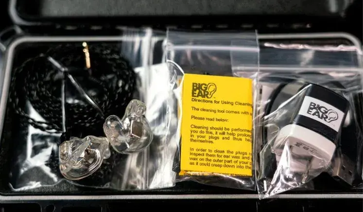 Soft custom shooting earplug